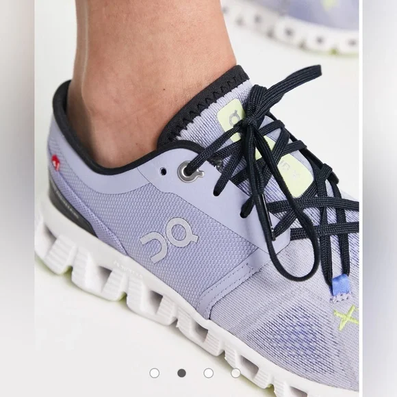 On Cloud X 3 Light Blue Running Shoes - Picture 3 of 8